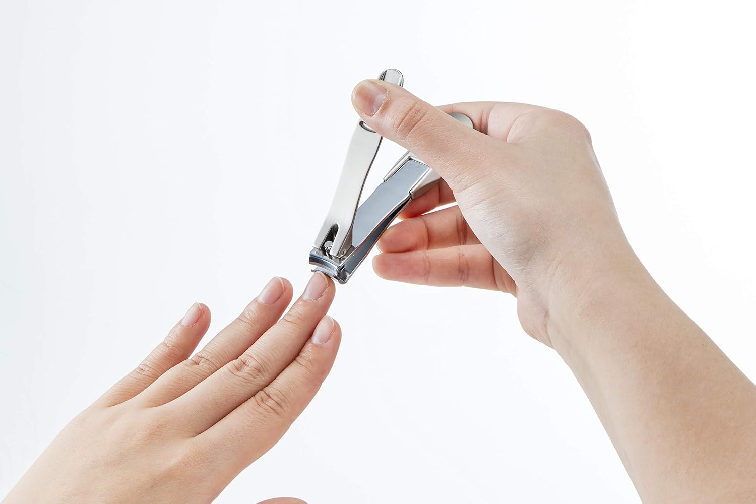 Heavy-Duty Stainless Steel Nail Clipper | Wide Handle, Sharp & Durable Cutter for Fingernails & Toenails – Professional Grooming Tool